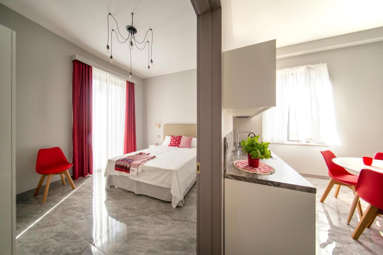 Apartament Palazzo Novecento Margherita Di Savoia Zewnętrze zdjęcie