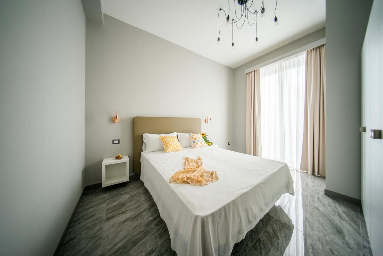 Apartament Palazzo Novecento Margherita Di Savoia Zewnętrze zdjęcie